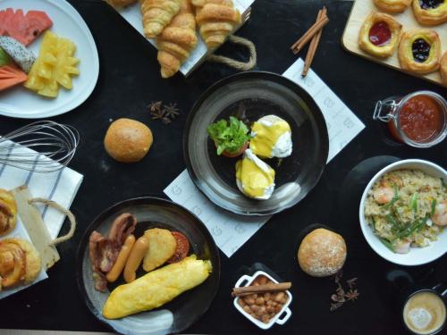 Đồ ăn tại/gần khách sạn