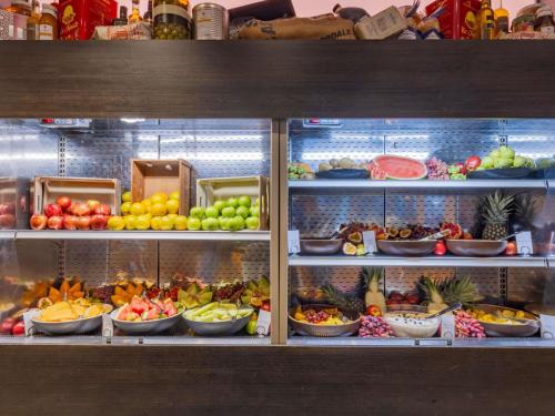 Φαγητό σε αυτό το ξενοδοχείο ή κάπου εκεί κοντά