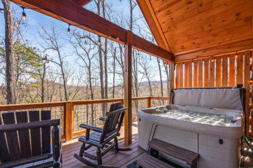 Luxury Cabin with Hot Tub and Resort Access photo 43