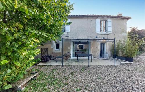 Gorgeous Home In Dompierre-Sur-Charente