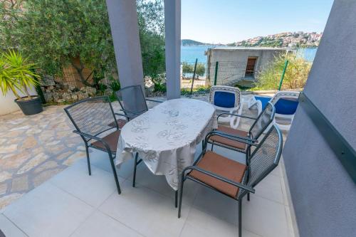 Apartments Osti