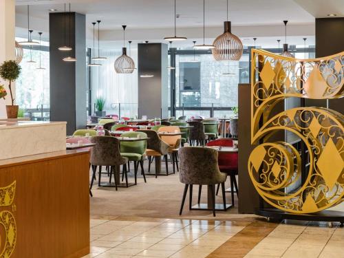 Restaurace v ubytování Hotel Mondial am Dom Cologne MGallery