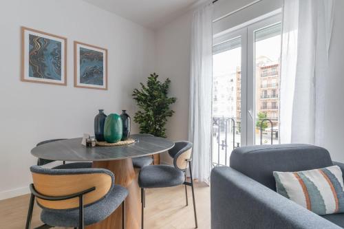 Renovated Modern -4 bedrooms 2baths-Salamanca