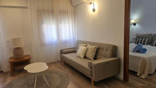 Adumar, apartamento renovado en el puerto de Jávea