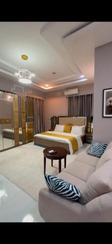 Spark Merge Luxury Homes