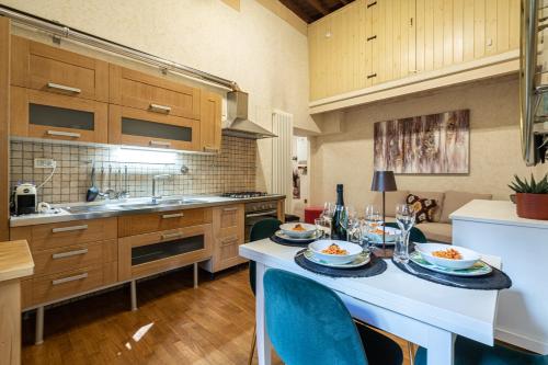 Violetta's Home