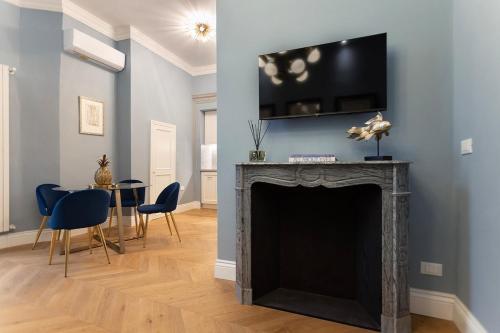 BLUE SUITE - Pitti Place Residence