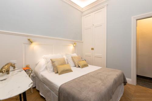 BLUE SUITE - Pitti Place Residence