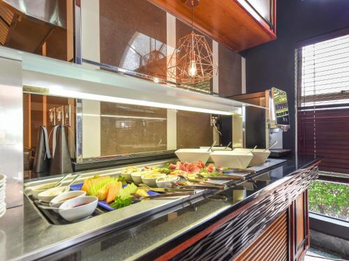 Φαγητό σε αυτό το ξενοδοχείο ή κάπου εκεί κοντά