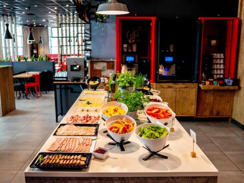 Mâncare la sau în apropiere de acest hotel