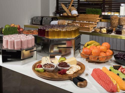 Jídlo v hotelu nebo okolí