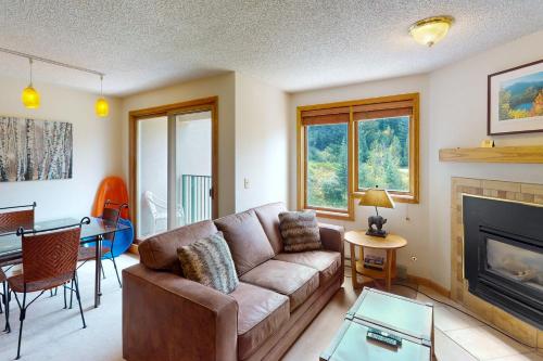 Et opholdsområde på Iron Horse Resort 5064