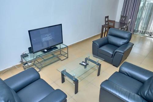 La Celle-sous-GouzonにあるAppartement moderne et lumineux au centre-villeのギャラリーの写真