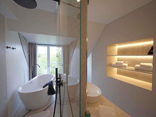 Ένα μπάνιο στο Novotel München City