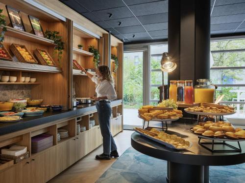 Toit hotelli aladel või selle läheduses