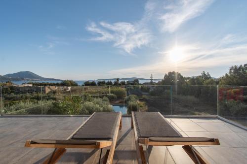 VistaWave Sea View Villa