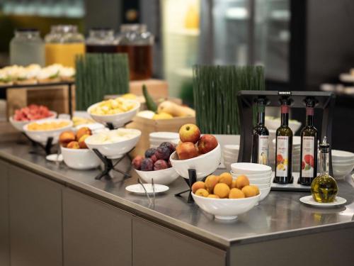 Jídlo v hotelu nebo okolí