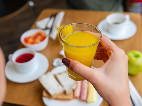 Еда / где поесть недалеко от отеля