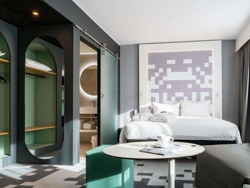 Postel nebo postele na pokoji v ubytování ibis Styles Béziers Centre