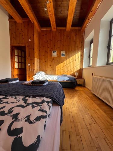 Ένα ή περισσότερα κρεβάτια σε δωμάτιο στο Prime Home SOPOT HILL