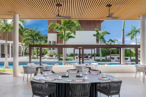 Bazén v ubytování Silversands Resort Grenada at Grand Anse nebo v jeho okolí