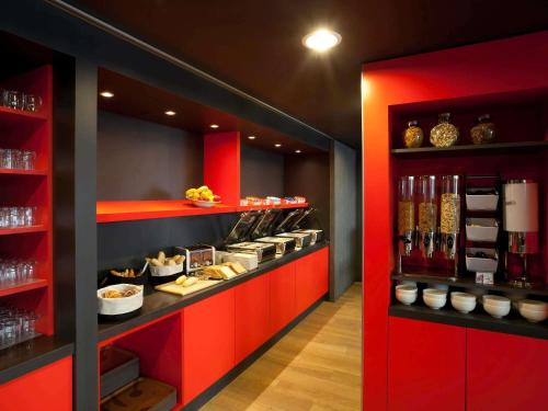 Jídlo v hotelu nebo okolí