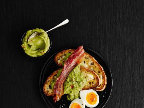 Φαγητό σε αυτό το ξενοδοχείο ή κάπου εκεί κοντά