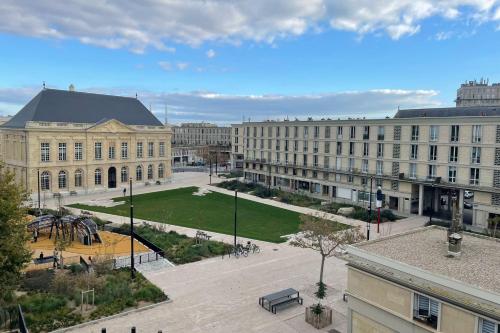 La Petite Ecole - Lumineux - Vue Musée