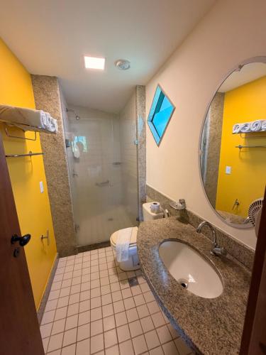 Et badeværelse på Marulhos Resort Suites by CF2