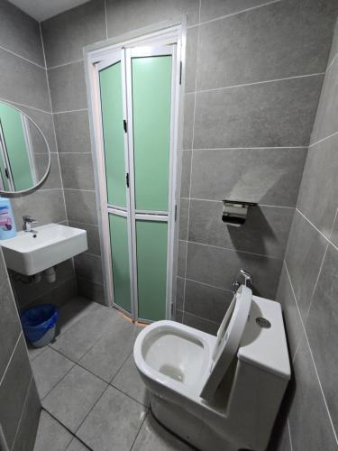 Koupelna v ubytování ICC Ipoh Bond Suites by Merveille Louise