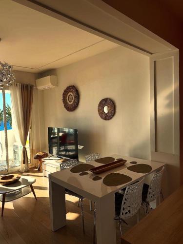 Appartement La Promenade Des Anglais