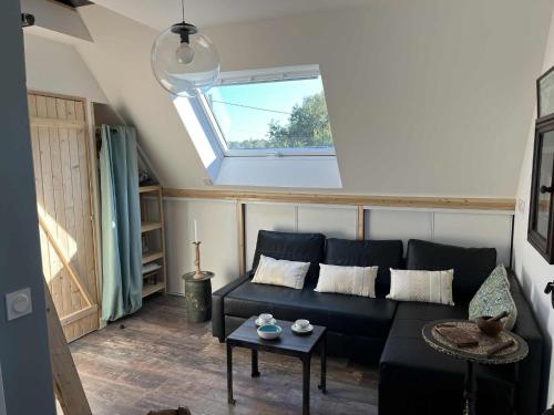 Posezení v ubytování Divine Demeure Studio entier avec mezzanine pour se ressourcer en bord de mer