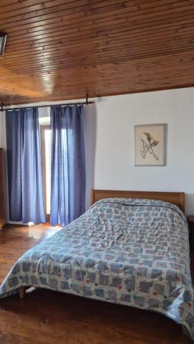 Postel nebo postele na pokoji v ubytování Roč Holiday Home
