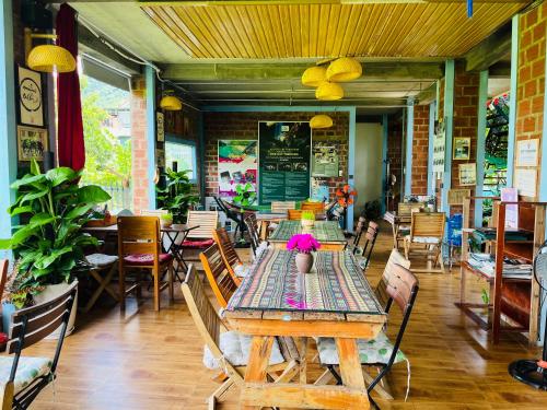 Εστιατόριο ή άλλο μέρος για φαγητό στο Phong Nha An An Villa Retreat