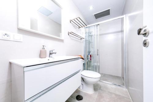 Puerto Perla 3 - 100M to the Beach By Lanzarote Vacation Homes