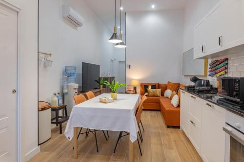 Central and luxury apartament in Madrid 2 rooms 2 bathrooms