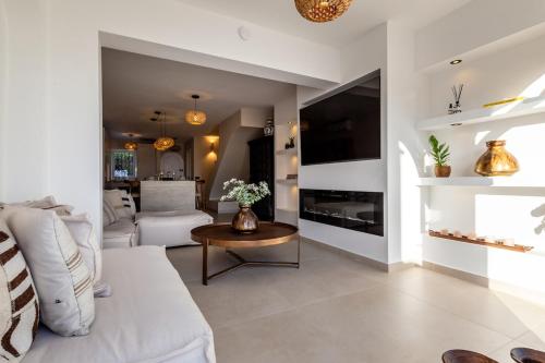 Casa Marcia Sea view Brand new townhouse