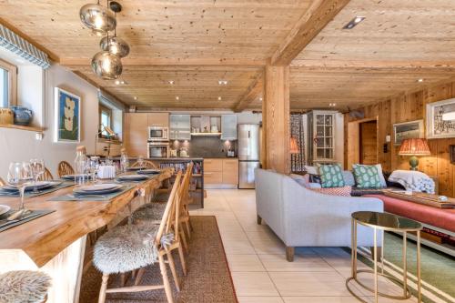 Apartment Au Bon Coin - Luxury Chamonix Hidden Haven, Mont Blanc view, Hot Tub and Garden