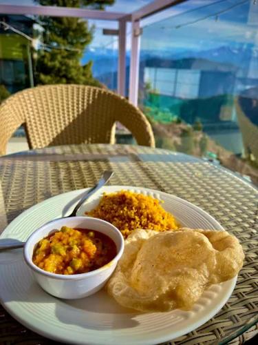 Φαγητό σε αυτός ο ξενώνας ή κάπου εκεί κοντά