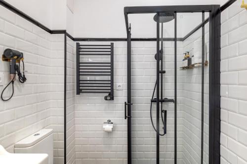 Central and Luxury apartment big capacity in Madrid