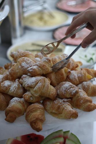 Jídlo v hotelu nebo okolí