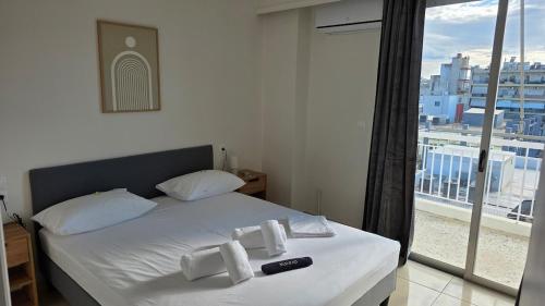 Central Double Room with Balcony