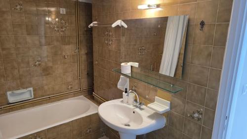 Central Double Room with Balcony