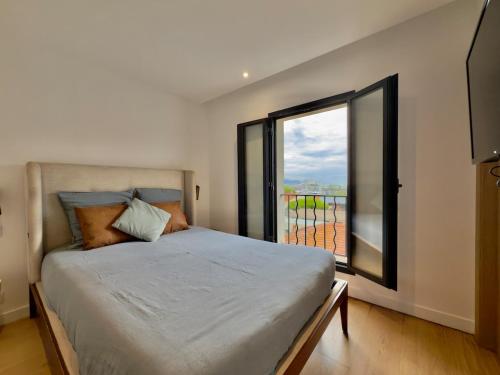 Moderne - Lumineux - Vue Port Antibes