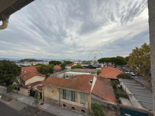 Moderne - Lumineux - Vue Port Antibes