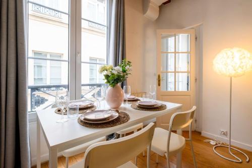 4 Guests Flat Palais Royal 1