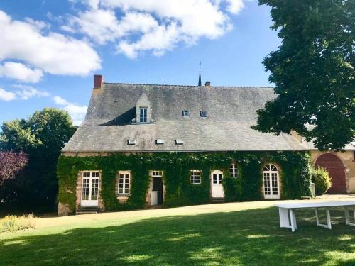 Grand Gite à Parcé Sur Sarthe