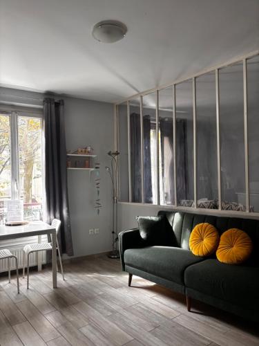 Apartment in the heart of Chinatown, Paris