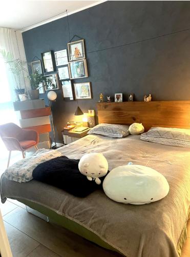 Urban Oasis - Two-Room Apartment!