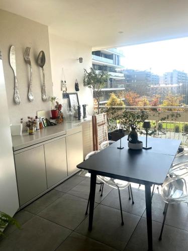 Urban Oasis - Two-Room Apartment!